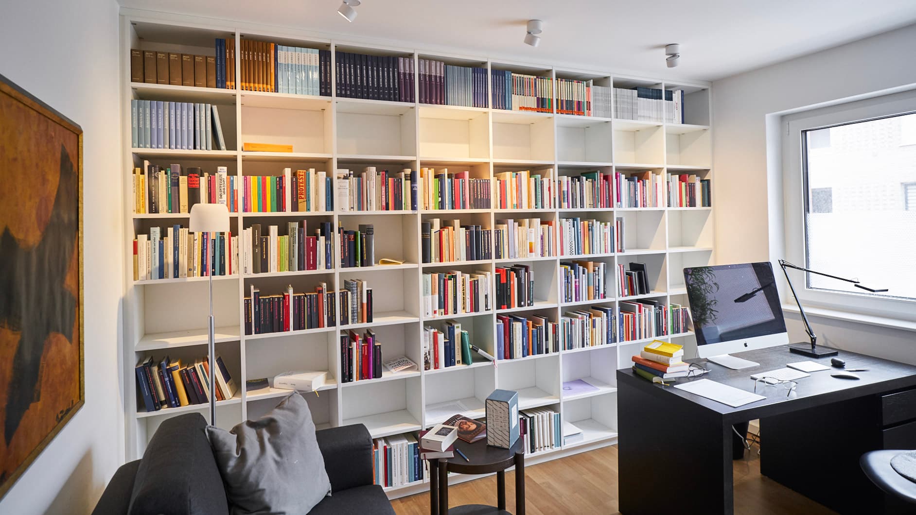 Wunderschönes Bücherregal